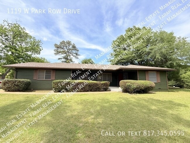 Photo - 1119 W Park Row Dr House