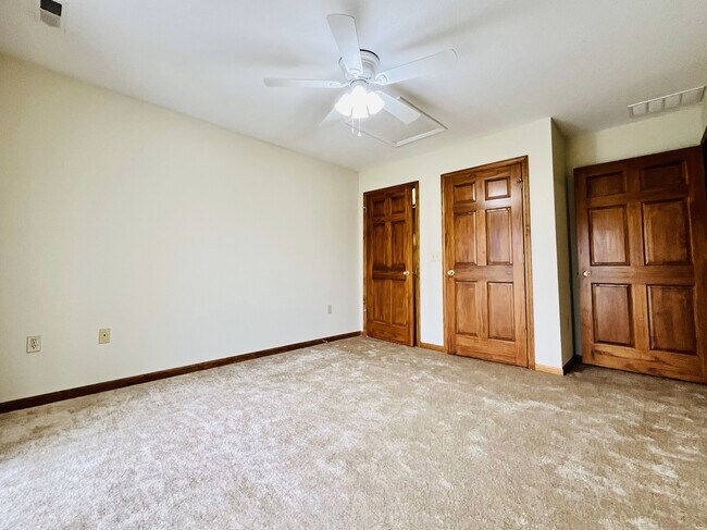 Foto del edificio - Ruby Circle Court - Building H *