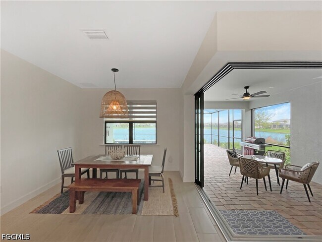 Foto del edificio - 2057 Yellowfin Cir