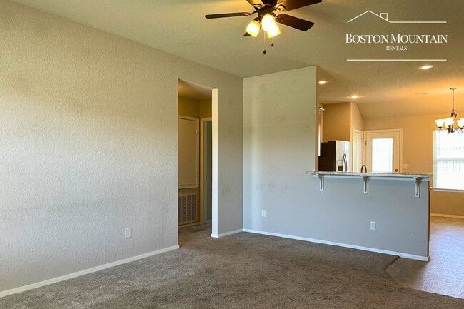 Photo - 1380 Brigade Blvd House