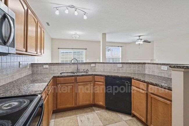 Foto del edificio - 16355 Meadowlands Ln
