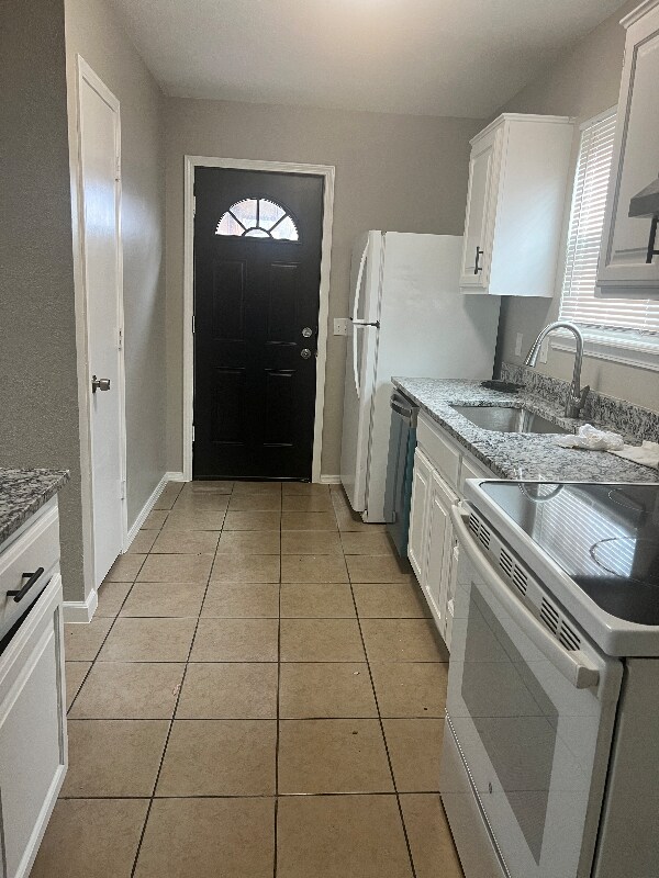 Building Photo - 4503 S Gum Ave