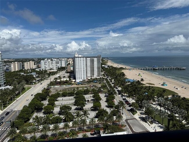 Foto del edificio - 101 Briny Ave
