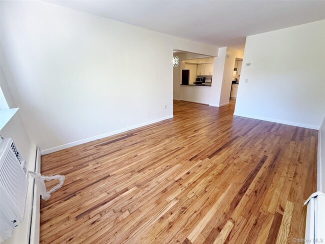 Building Photo - 41-24 40th St