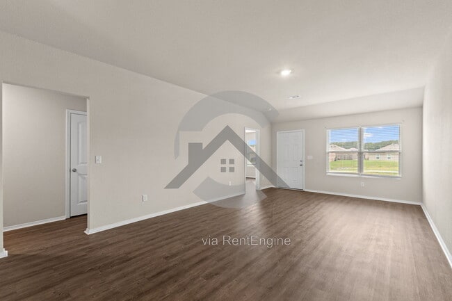 Building Photo - 1235 Tsar Rd