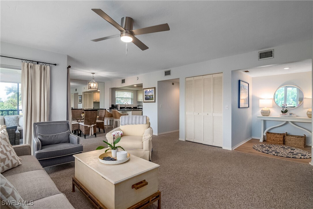 105 Blvd Unit 105, Naples, FL 34112 Condo for Rent in