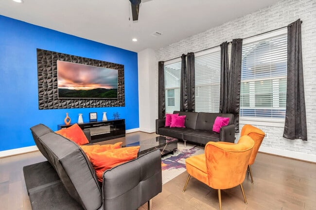 Foto del edificio - 3646 1/2 Griggs Rd