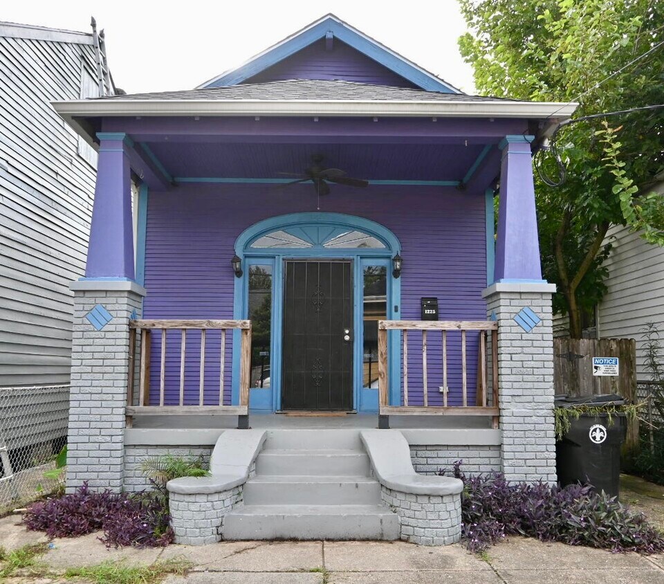 Foto principal - 1225 Saint Ferdinand St