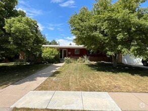 Building Photo - 1777 E University Dr