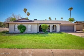 Building Photo - 3305 S Holbrook Ln