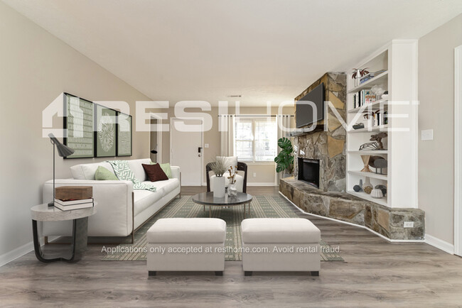 Foto del edificio - 6478 Bobolink Ct