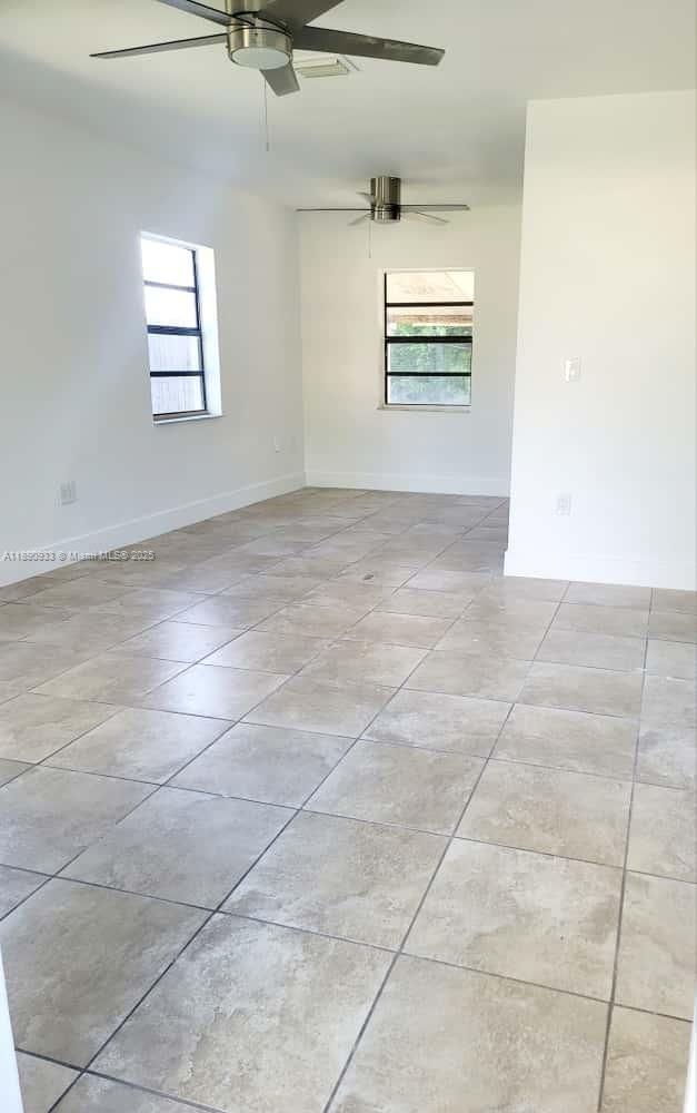 Foto del edificio - 15401 NW 27th Pl