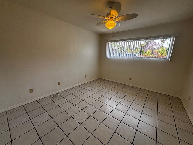 Foto del edificio - 735 Genevieve St