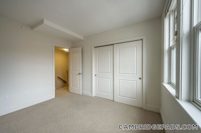 Foto del edificio - 110 Second St