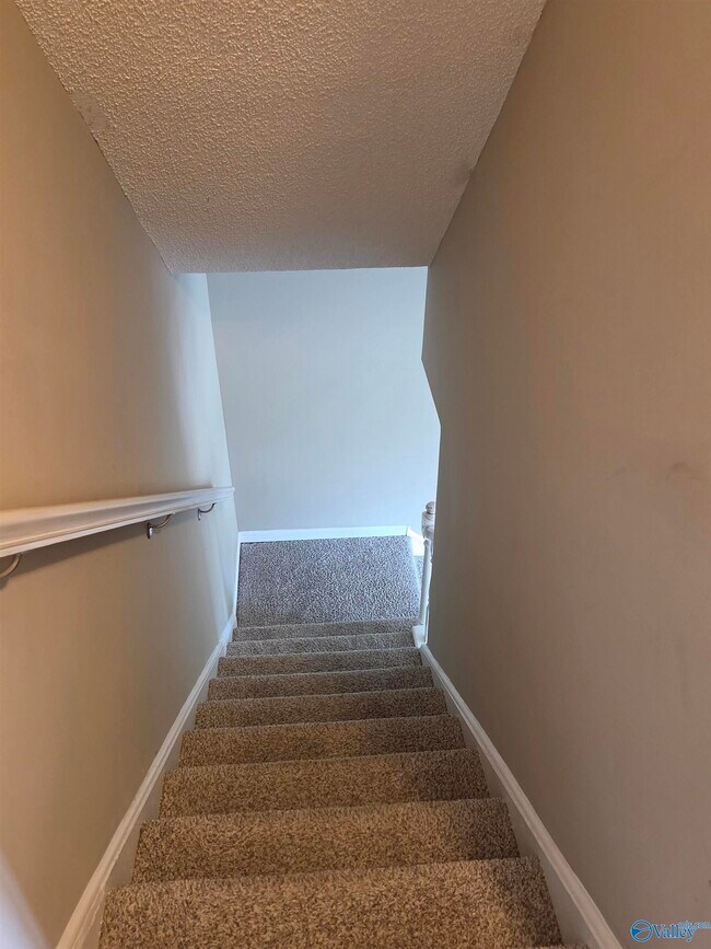 Foto del edificio - 2225 Golf Rd SW