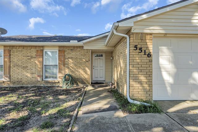 Building Photo - 5516 King Dr