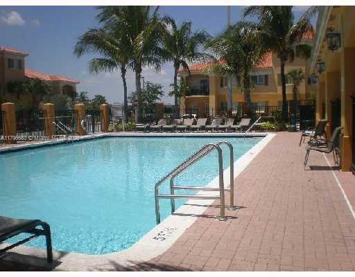 Foto del edificio - 7300 NW 114th Ave