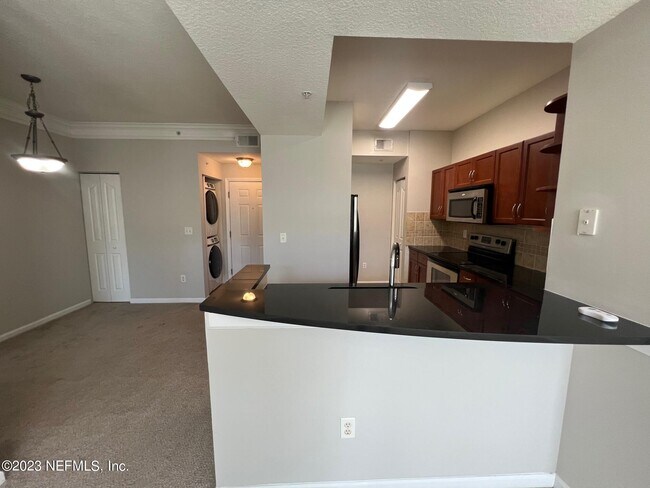Foto del edificio - 10435 Mid Town Pkwy