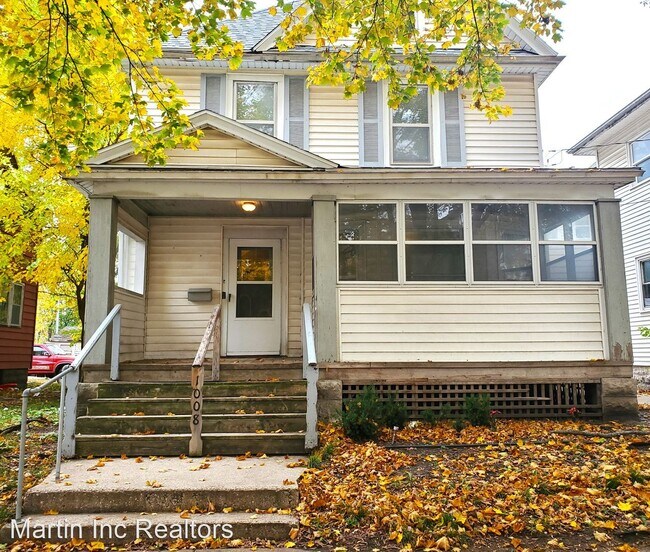 Building Photo - 3 br, 2 bath House - 1008 W 2nd St