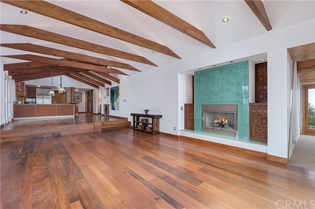 Building Photo - 34545 Scenic Dr