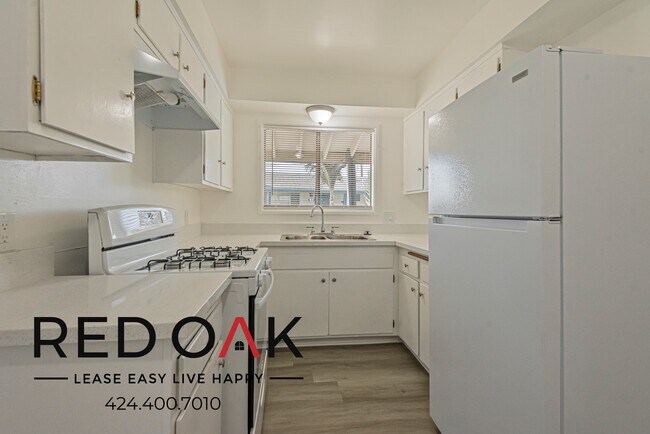 Foto del edificio - 3815 Baldwin Ave