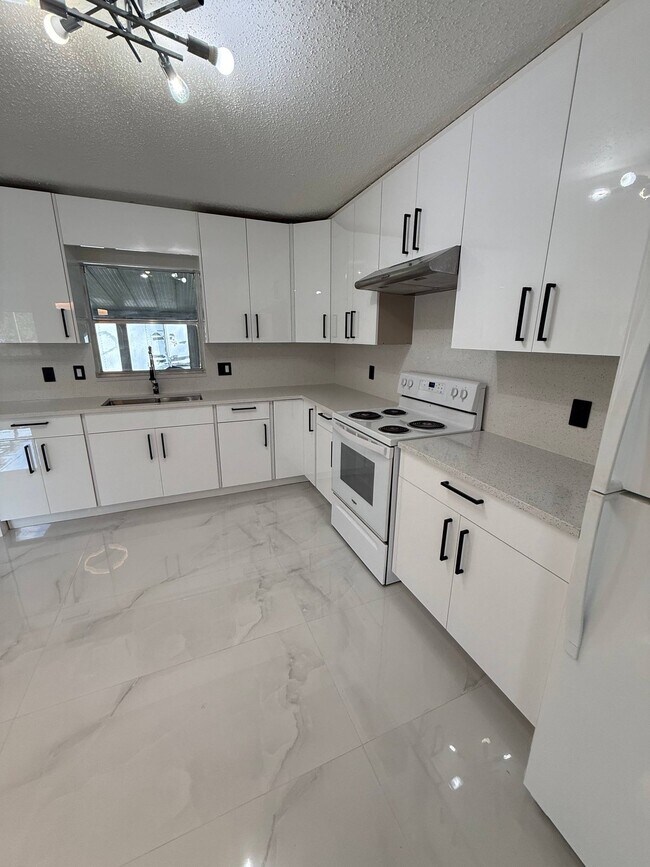 Foto del edificio - 4519 Mills Ct