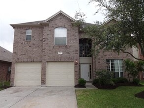 Building Photo - 2807 Edgewick Elm St