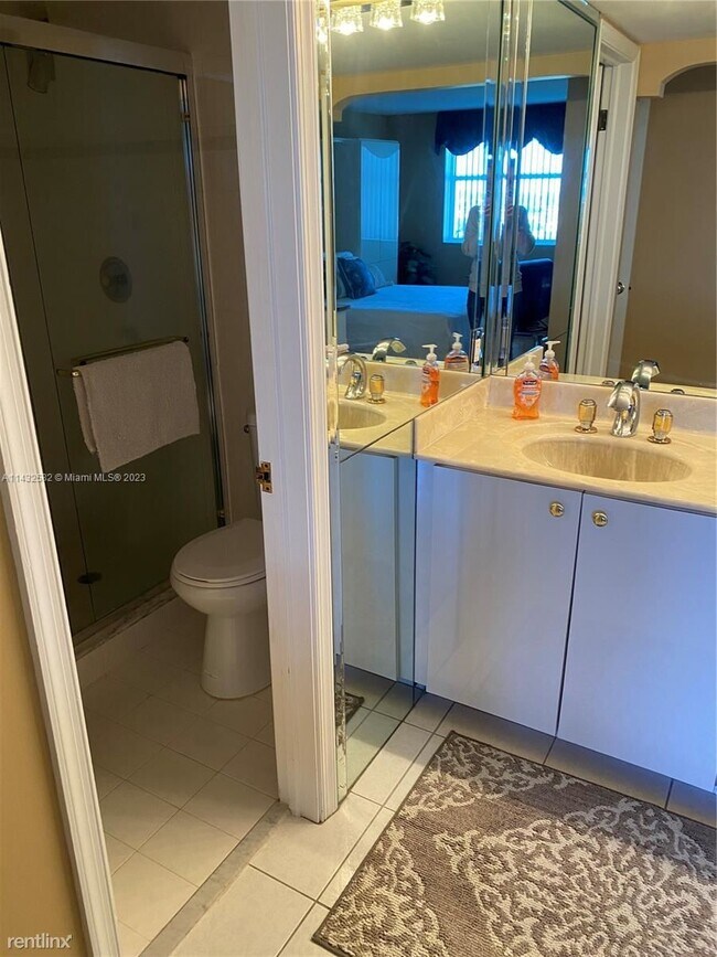 Building Photo - 2 br, 2 bath Condo - 5200 N Ocean Blvd Apt...
