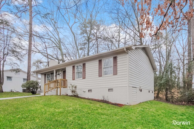 Building Photo - 5933 Milhaven Ln