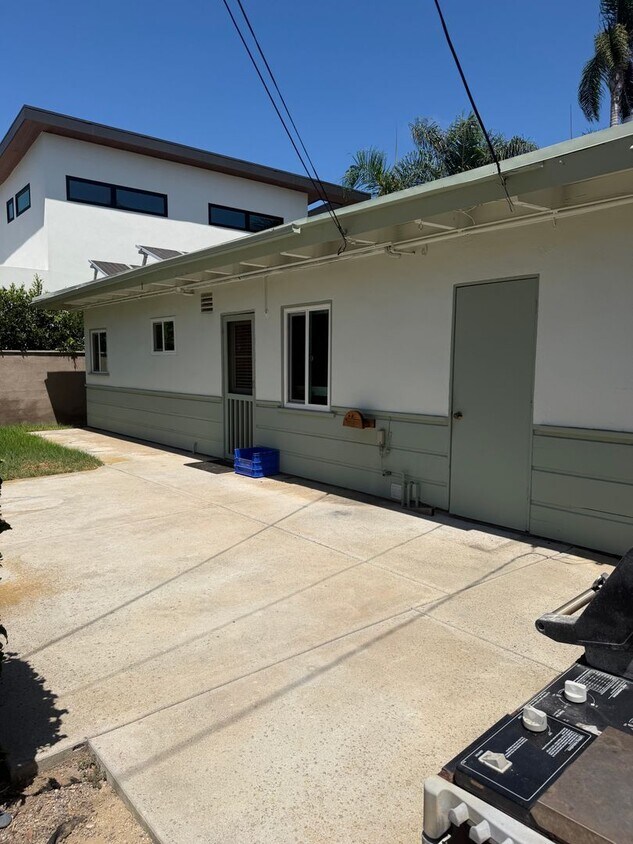 Foto del edificio - 321 N Acacia Ave