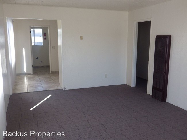 Building Photo - 555 Sonoma Ave