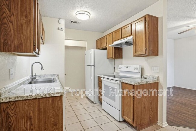 Foto del edificio - 10259 Aurora Dr