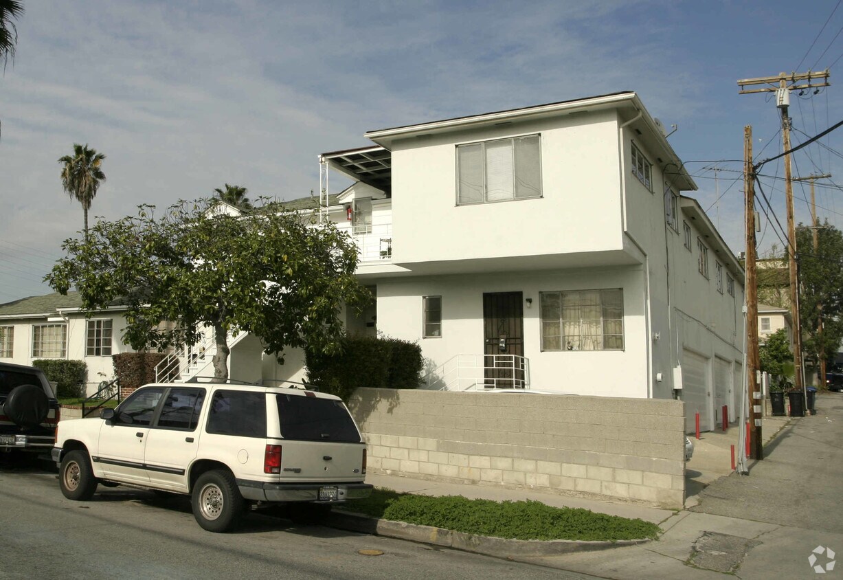 Foto principal - 5511-5523 Thornburn St