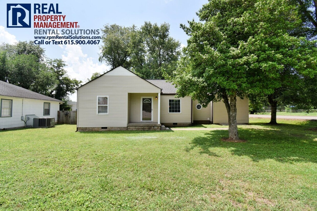 Foto principal - Adorable 2BD- close to MTSU! Water, lawnca...