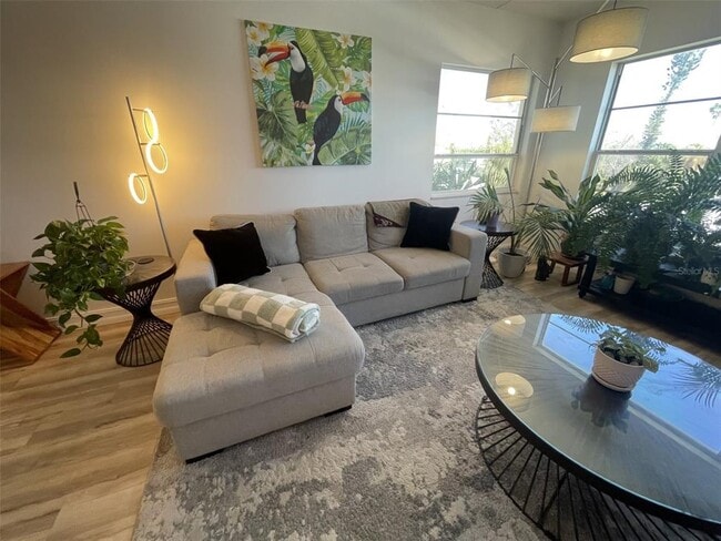 Building Photo - 3806 Gulf of Mexico Dr