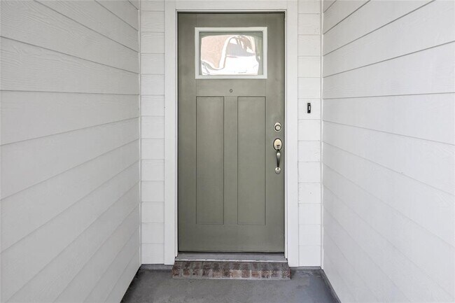 Building Photo - 4078 Estes Ct