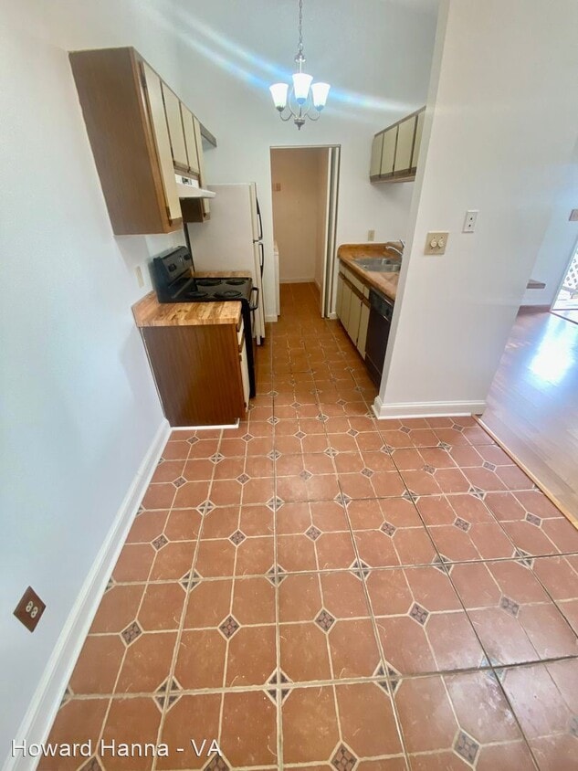 4230 Thalia Station Cir, Virginia Beach, VA 23452 House Rental in