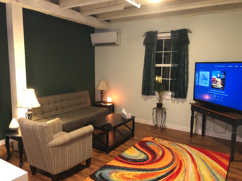 18 Salmon Falls Rd Unit Apt 1, Buxton, ME 04093 Room for Rent in