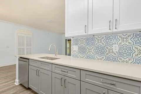 Foto del edificio - 6441 Borasco Dr