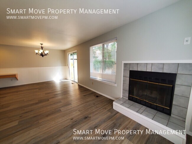 Foto del edificio - 2574 Sumac Ln