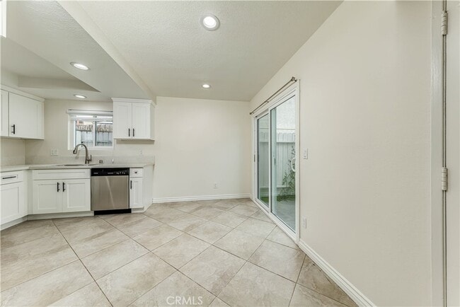 Building Photo - 16682 Blanton Lane