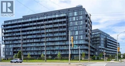 Building Photo - 3200 Dakota Cmn