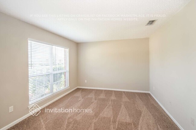 Foto del edificio - 8386 Watermill Blvd