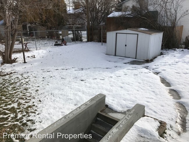 Foto del edificio - 200 Alpine Dr