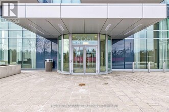 Building Photo - 2081 Fairview St