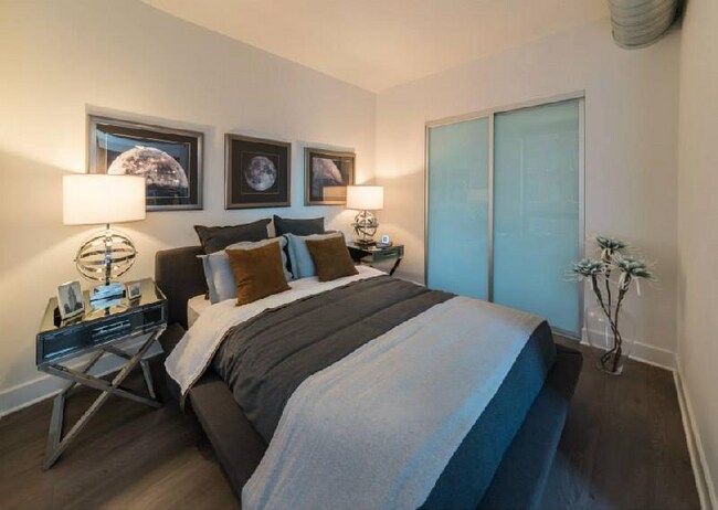 Foto del edificio - 12 E Lake St