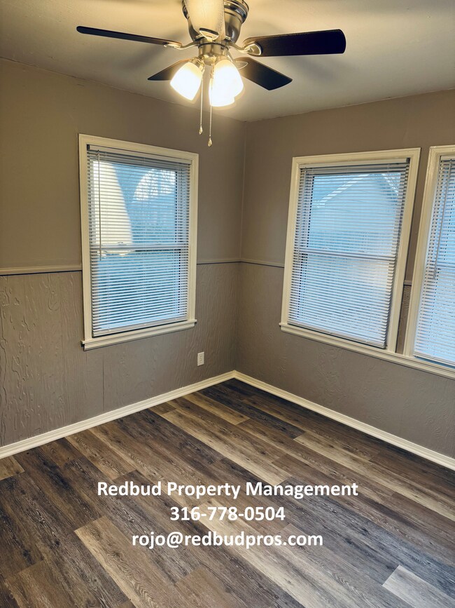 Foto del edificio - 725 S Barlow St