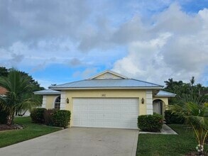 Building Photo - 182 Sims Creek Ln