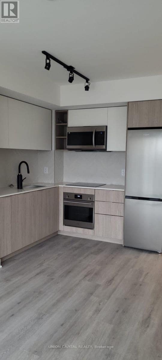 Building Photo - 36 Zorra St