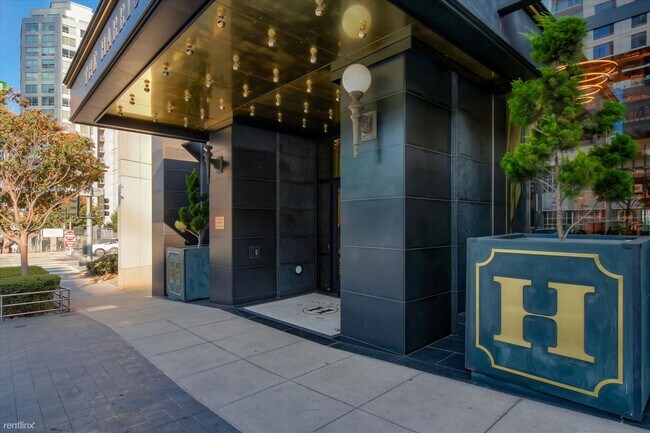 Building Photo - 401 Harrison St